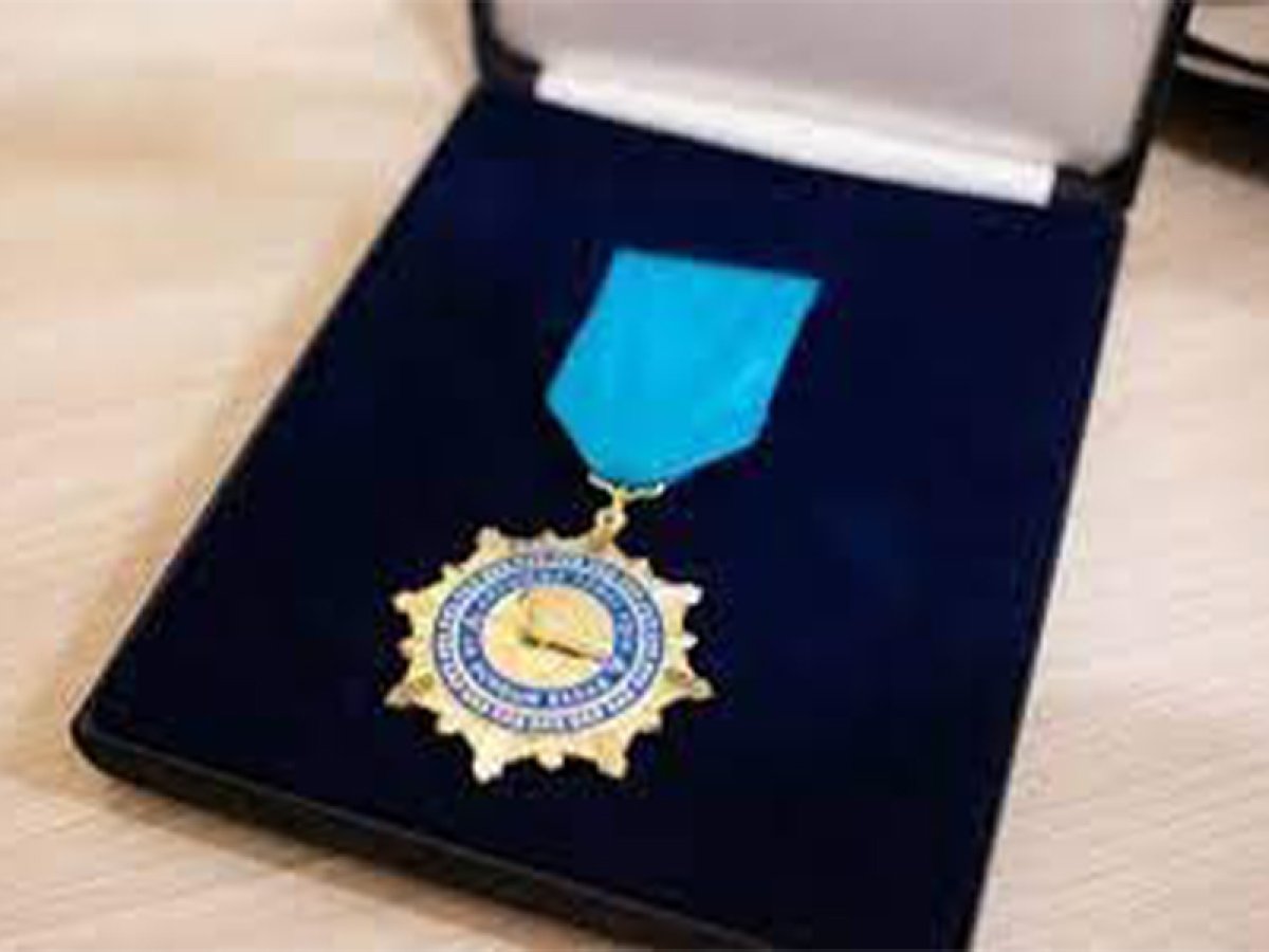 Депутаты Уральска чуть не наградили преступника званием “Почетный гражданин города”