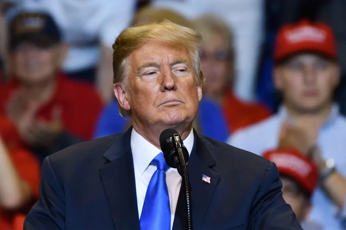 "2028 жылы түрмеге отырады": Трампқа бас бостандығынан айырылу қаупі төніп тұр
