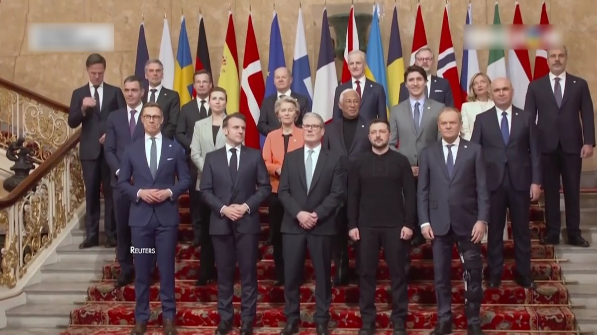 Трамп пригрозил Зеленскому "большими проблемами", а Путину "вторичными пошлинами"