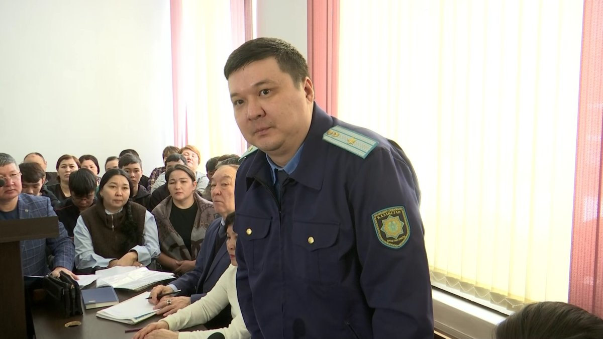 Шесть старшеклассников предстали перед судом по делу об убийстве школьника в Актюбинской области