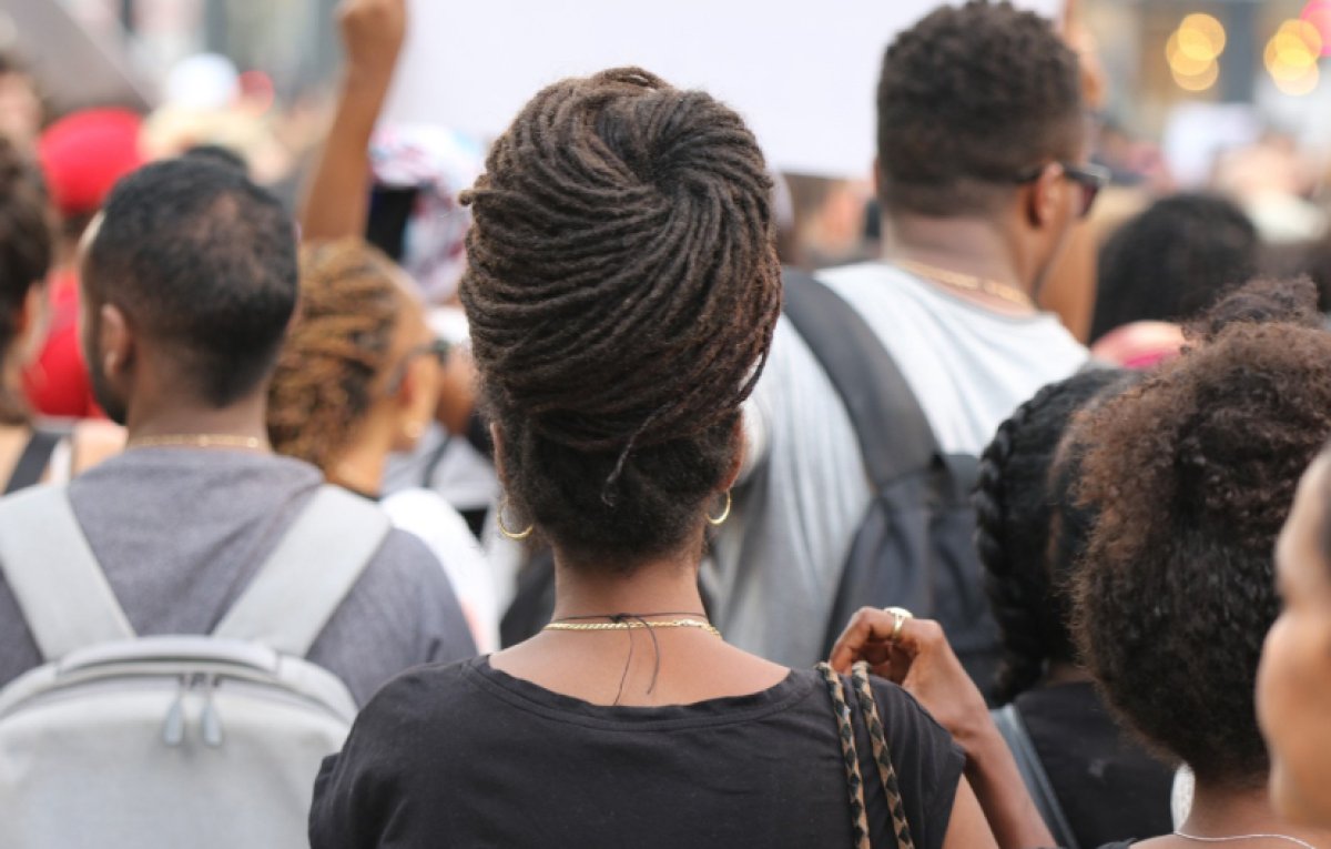 Ученые вышли на акции против Трампа