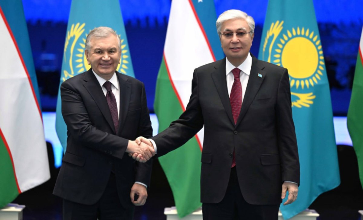 Токаев посетит Узбекистан 3-4 апреля