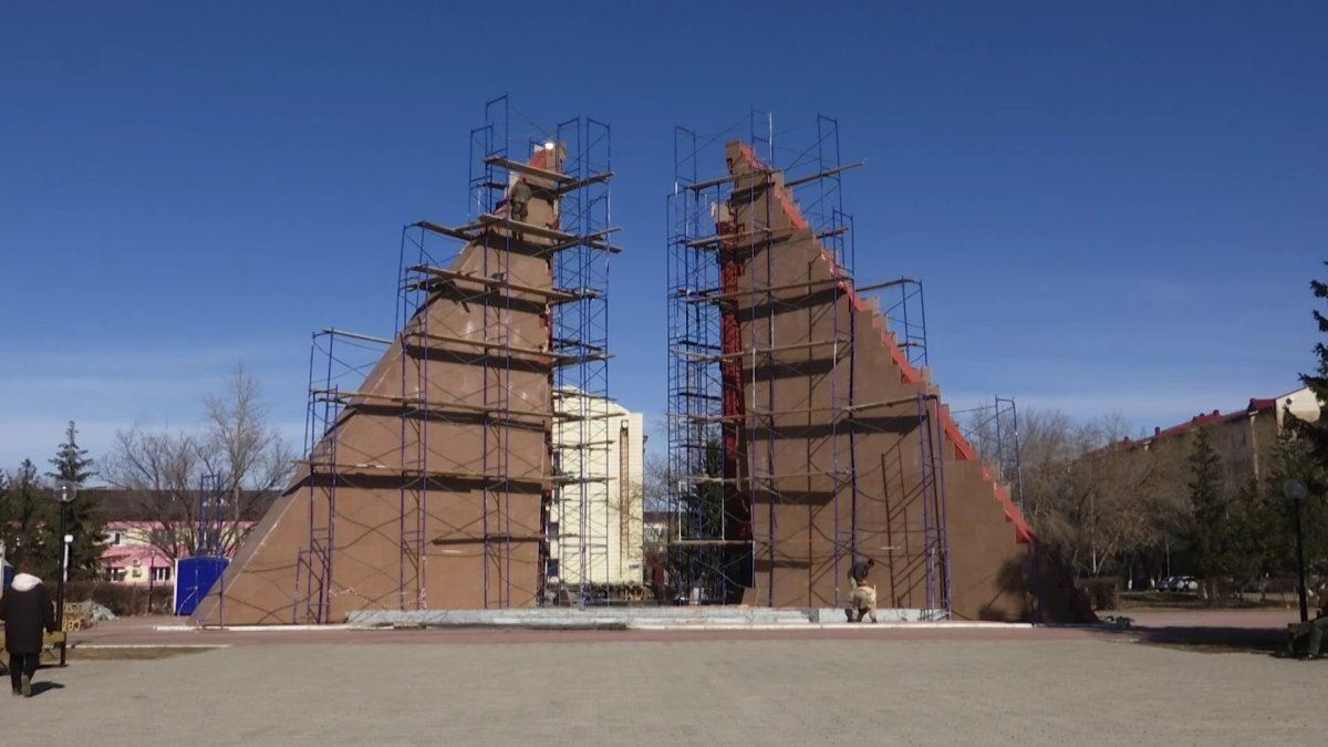 Қызылжарда Жеңістің 80 жылдығына орай “Мәңгілік алау” монументі күрделі жөндеуден өтіп жатыр