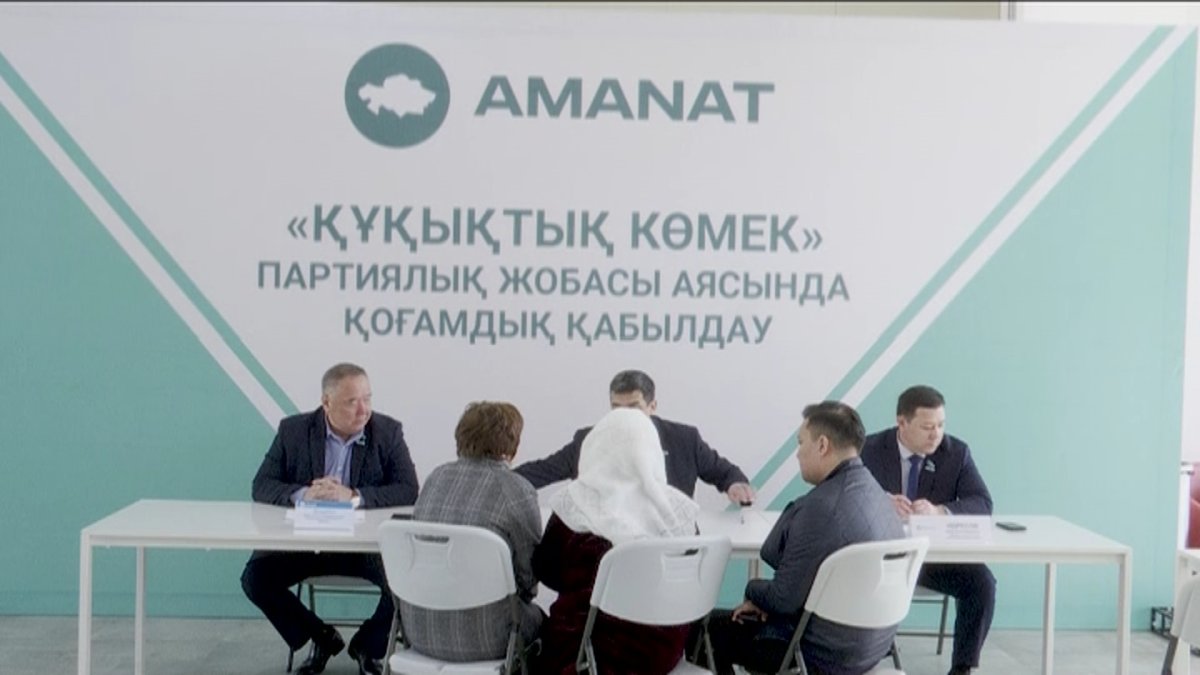 «AMANAT» партиясы өкілдері Атырау облысында  «Құқықтық көмек» жобасы аясында қоғамдық қабылдау  өткізді