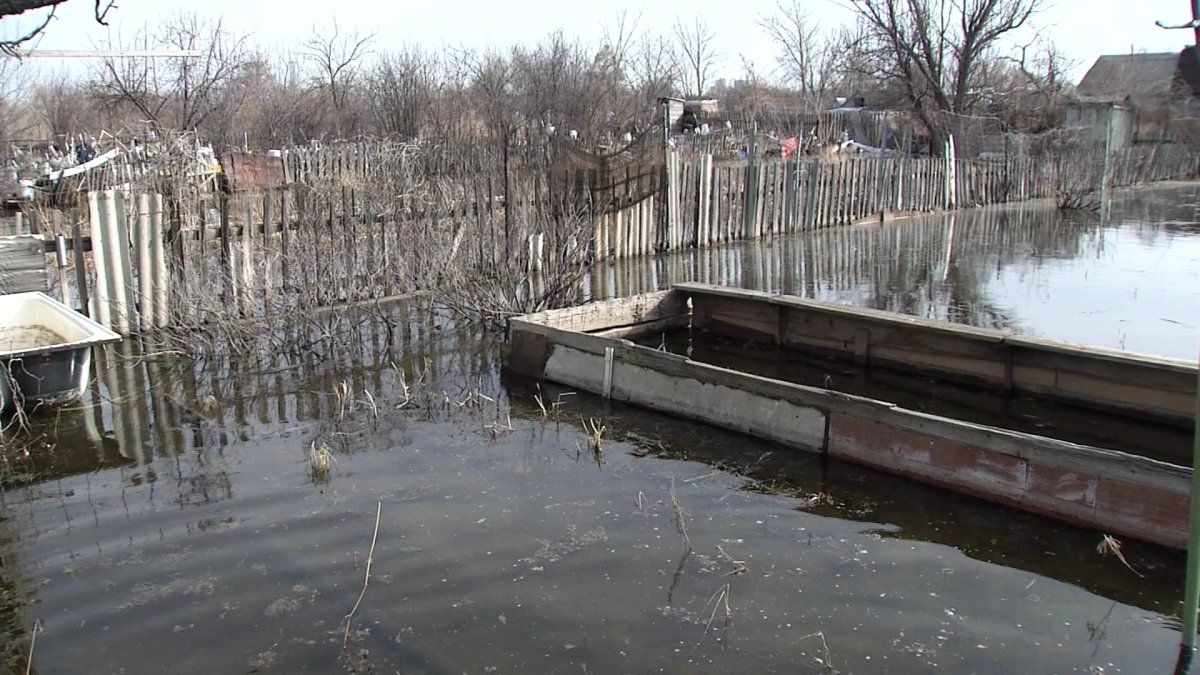 Более 100 жителей Астаны живут в ограниченном режиме доступа скорой, пожарной и полиции