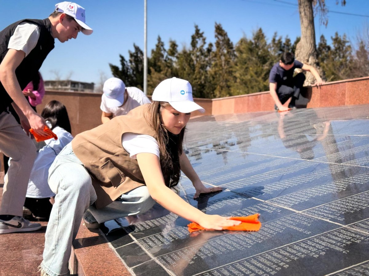 «AMANAT» партиясы Жеңістің 80 жылдығына орай ескерткіштерді абаттандыру бойынша ауқымды акция бастады