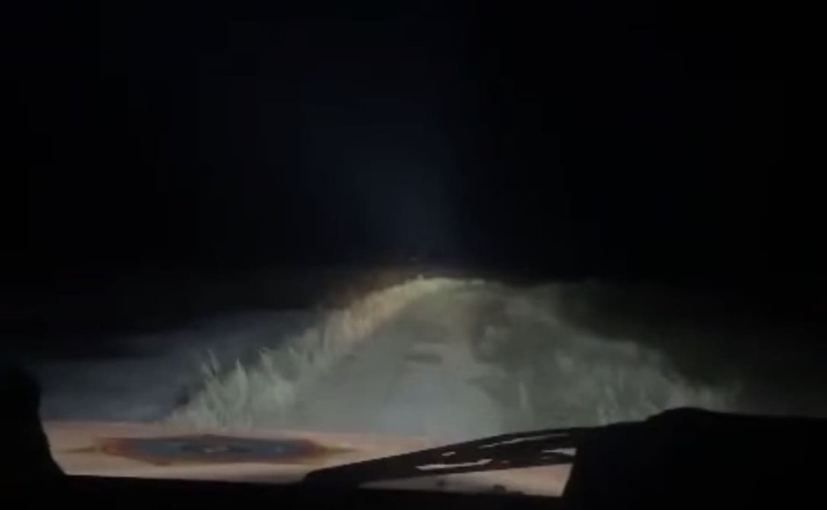 В ночную грязевую ловушку попали водители в двух регионах