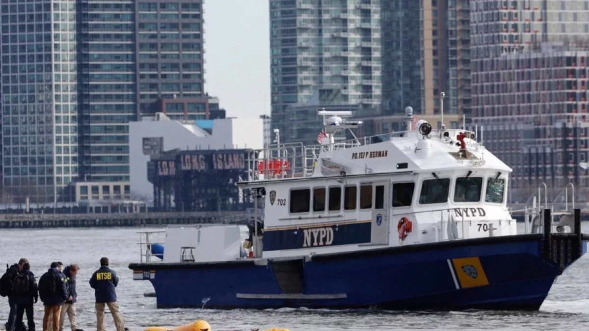 Тікұшақ апатқа ұшырап, бір отбасы қаза тапты