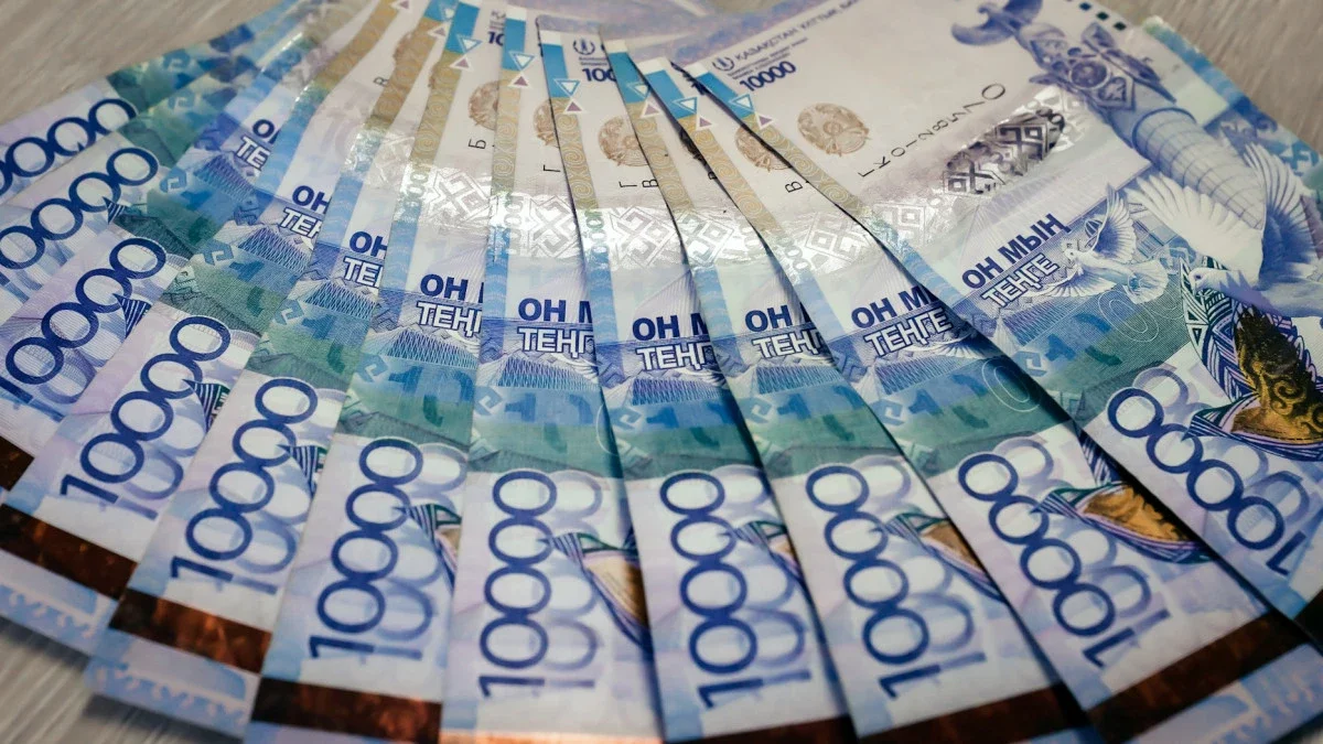 Басқа елге көшкенде зейнетақы жинақтары қалай алынады?
