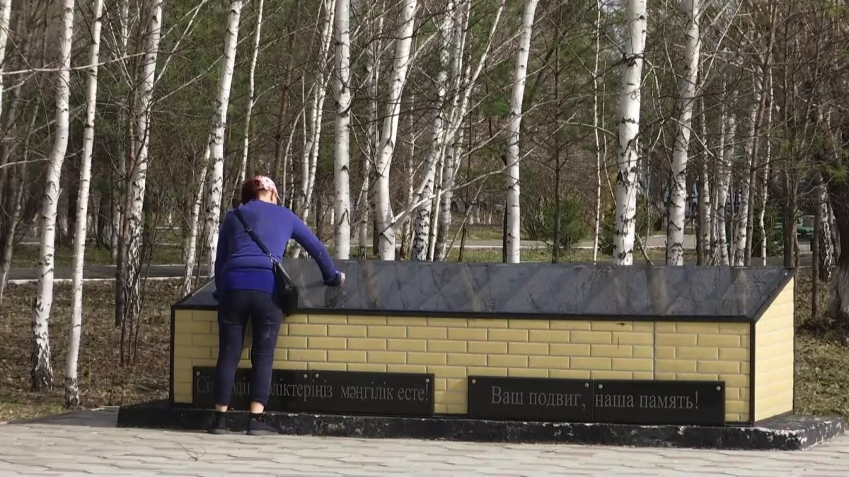 Памятники и мемориалы к 80-летию Великой Победы облагораживают в СКО