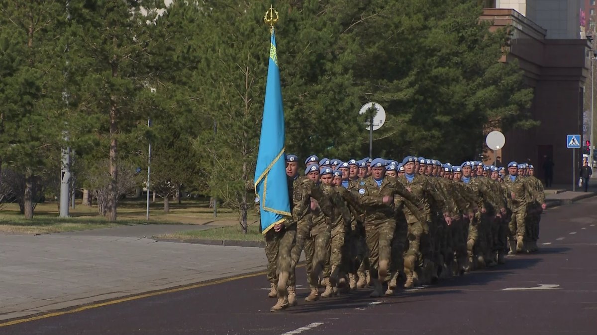 "Бітімгерлер Ұлттық армиямыздың, мемлекетіміздің беделін арттыра түсті", - Президент
