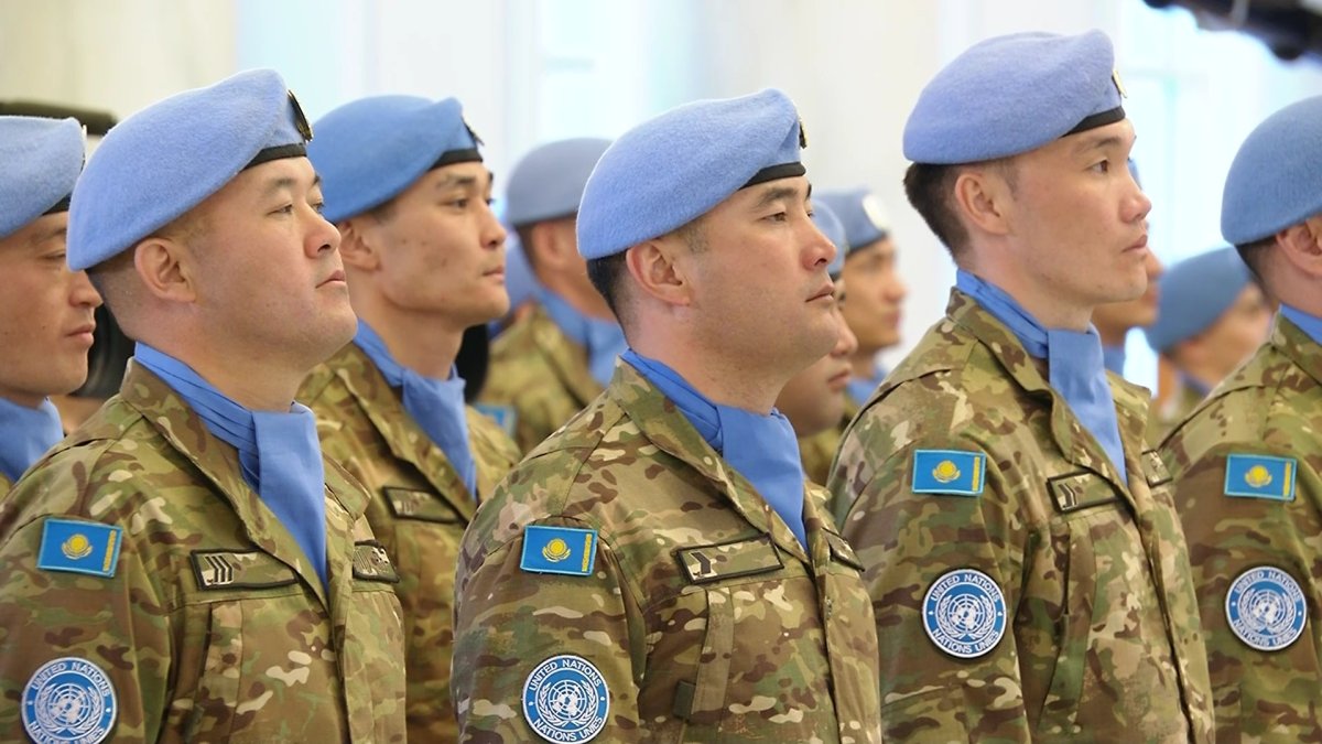 Миротворцев Казахстана наградили в Акорде