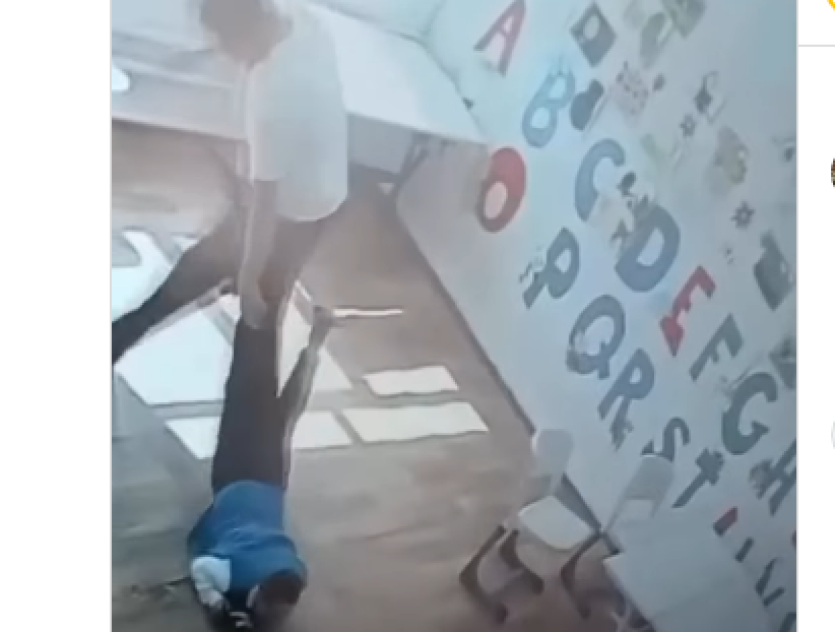 Учитель ударил ребенка с синдромом Дауна в Туркестанской области