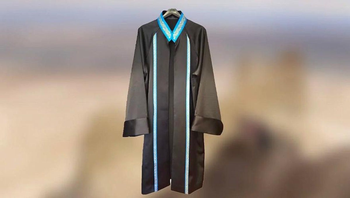 Адвокатскую мантию утвердили в Казахстане
