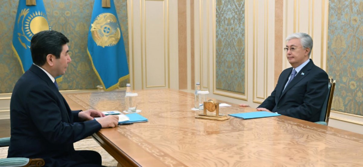 Президент принял Председателя Мажилиса Ерлана Кошанова