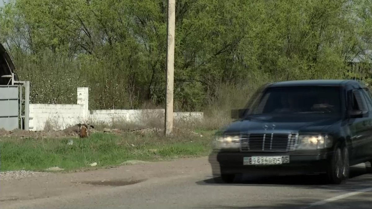 «Нас не запускают в здание акимата»: жители села Кайнар в Алматинской области жалуются на бездействие местных властей