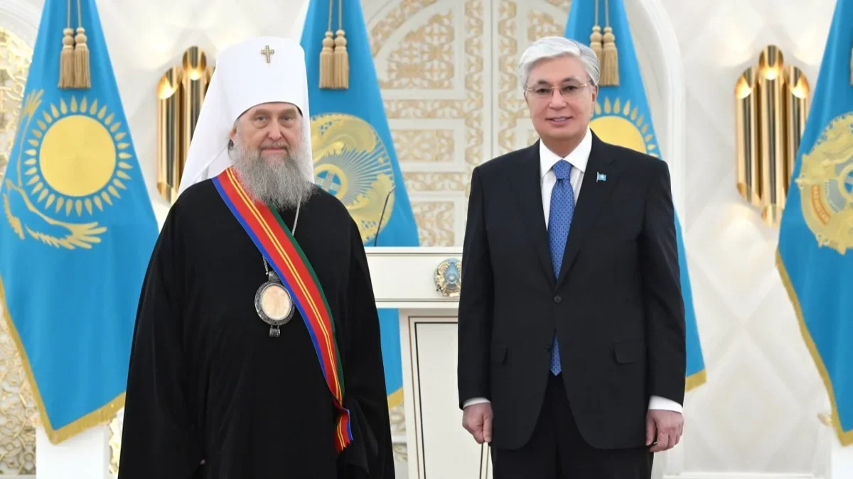 Президент Астана және Қазақстан митрополиті Александрды I дәрежелі «Достық» орденімен марапаттады
