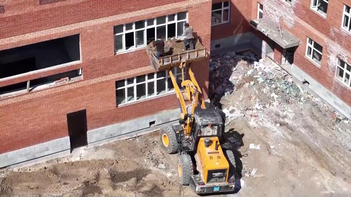 Атырау қаласының іргесіндегі ауыл оқушылары 15 жылдан бері жан-жақта сабылып білім алып жүр