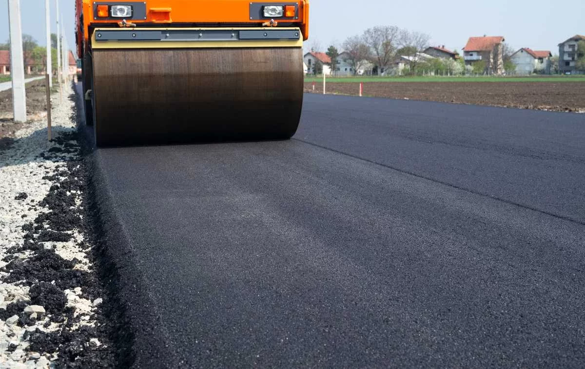 Елімізде маңызды жеті жолға "суперасфальт" төселмек