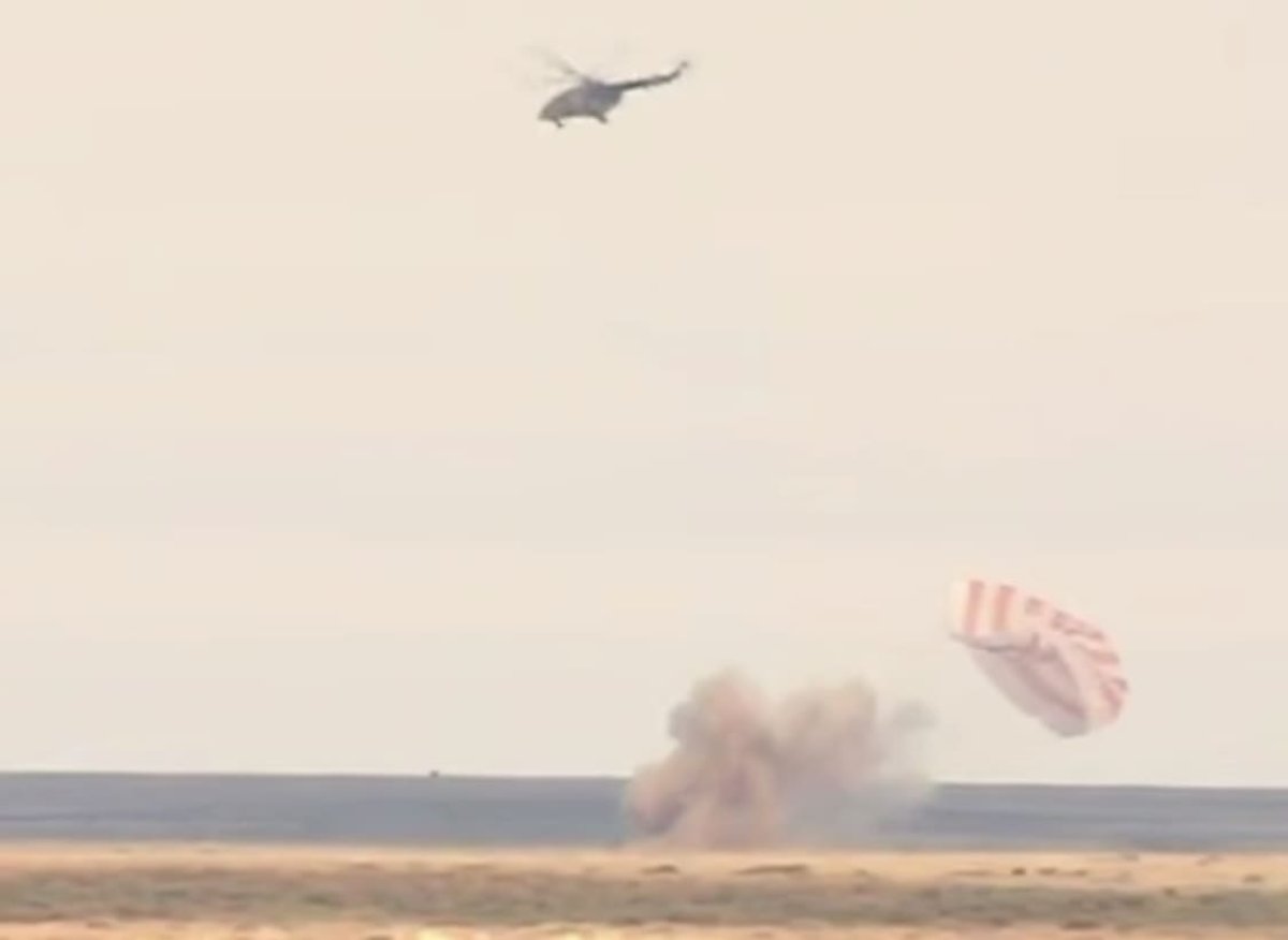 Под Жезказганом приземлился "Союз МС-26" с русскими и американцем на борту