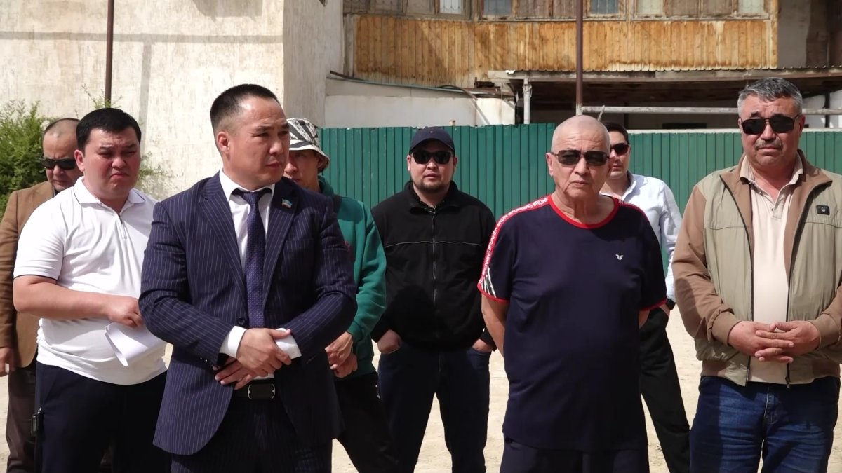 Партия AMANAT» помогает жителям Жанаозена решить ряд проблемных вопросов