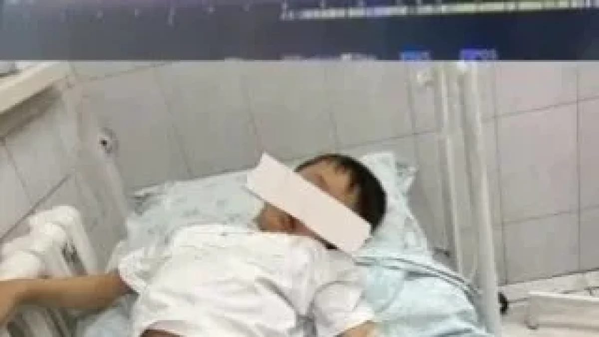 Талдықорғанда дүкендегі банк терминалын ұстаған баланы тоқ соқты