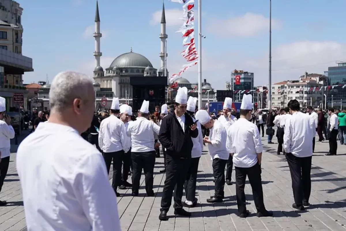 Более 150 человек пострадали при землетрясении в Турции