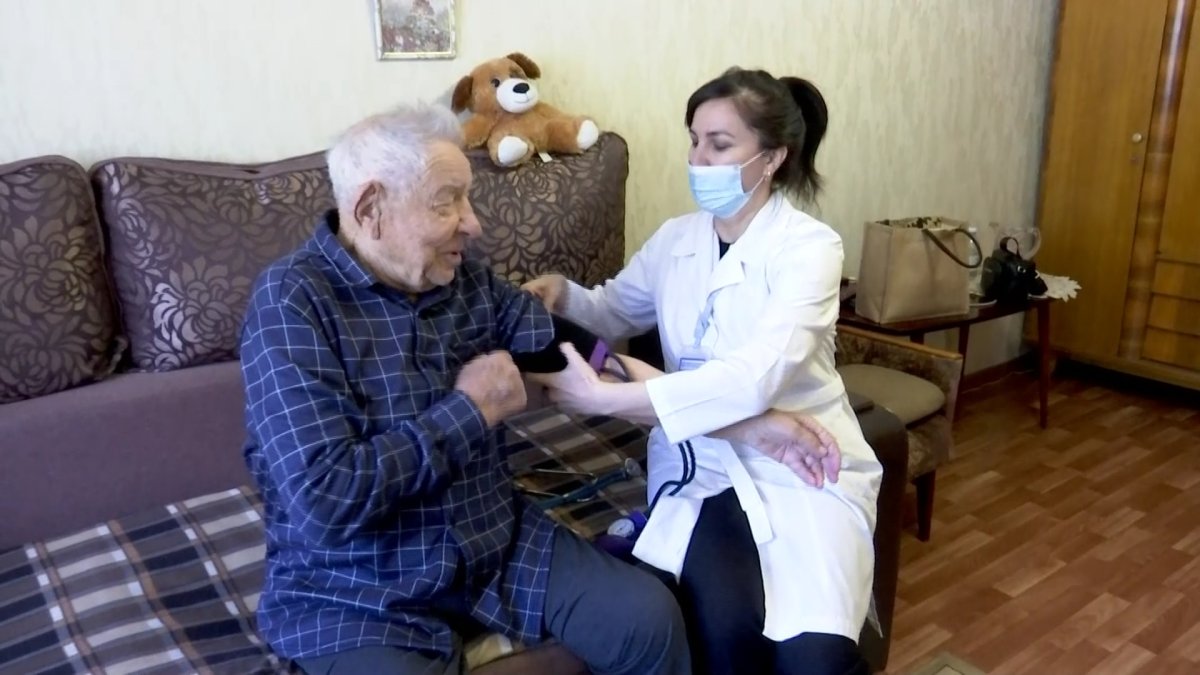 Ветераны и участники ВОВ Павлодарской области получают бесплатное медицинское обслуживание на дому
