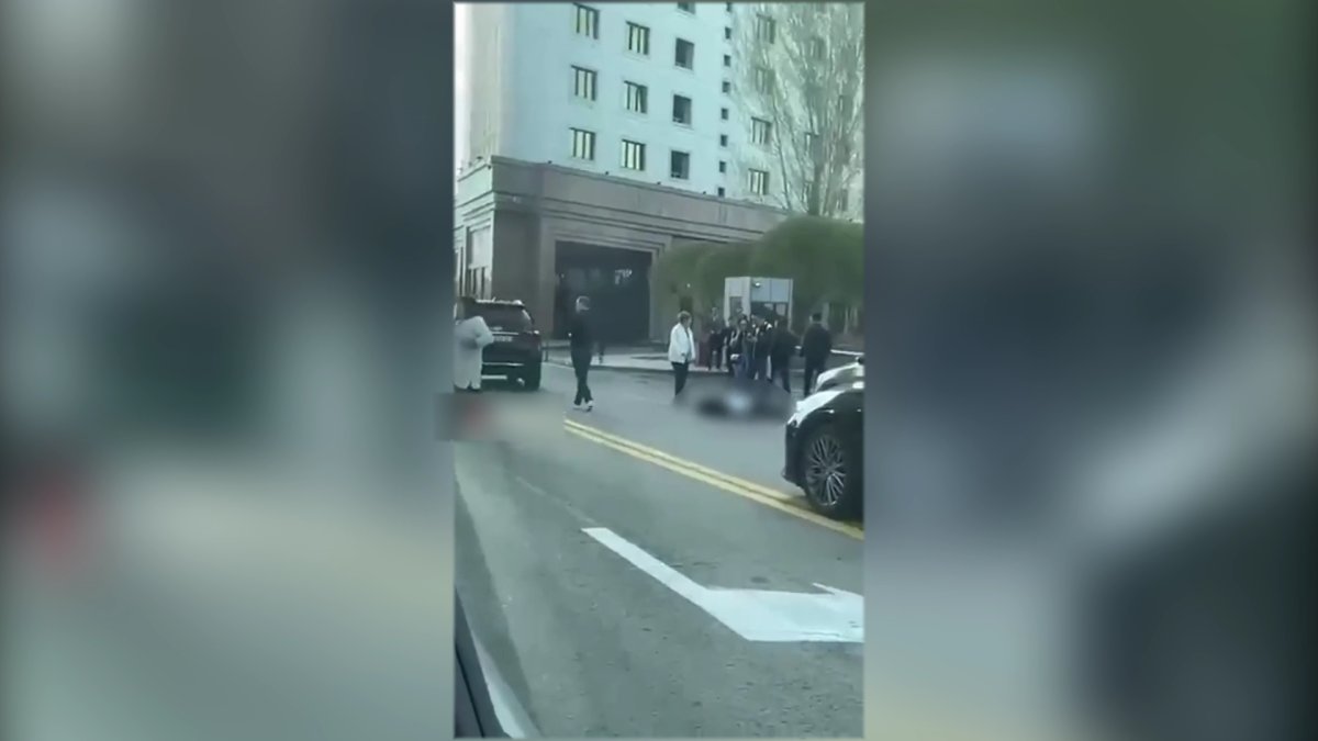 Астанада ер адамды көлік қағып кетті