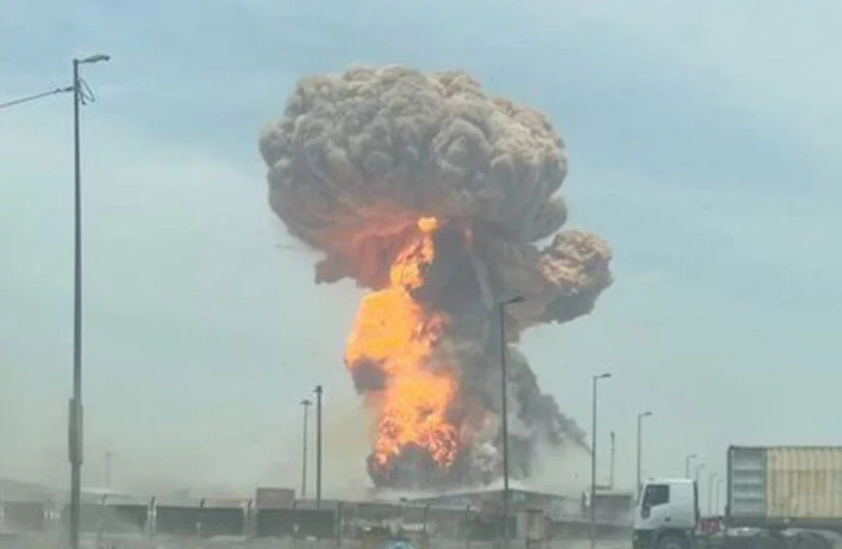 Иран портында жойқын жарылыстан 516 адам зардап шекті