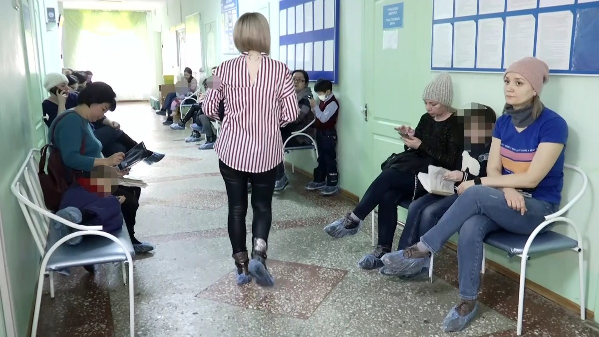 Строительство медицинских объектов в Казахстане: Бектенов отчитал акимов