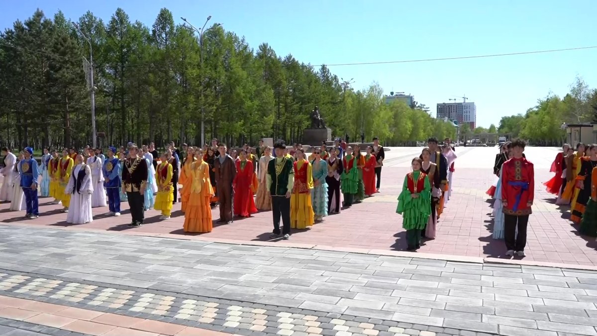 Қостанайда бірлік күніне арналған флешмоб ұйымдастырылды
