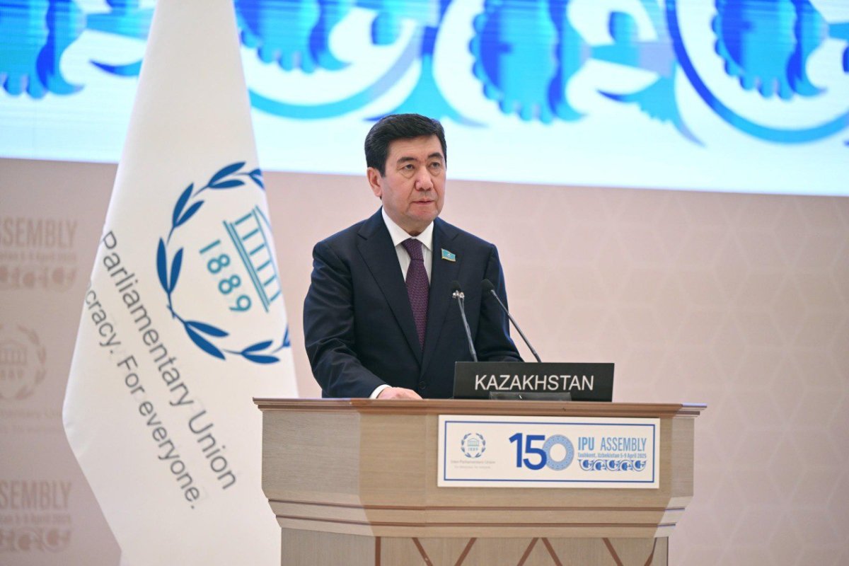 Председатель Мажилиса выступил на 150-й Ассамблее Межпарламентского союза в Узбекистане