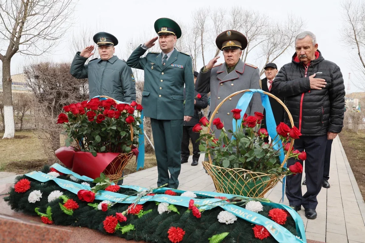 Национальная гвардия отдала дань памяти военнослужащим Казбата