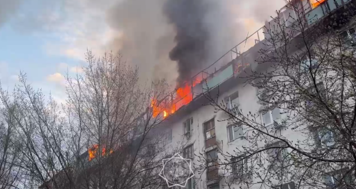 Астанада жатақханада болған ірі өртке байланысты 50 адам эвакуацияланды