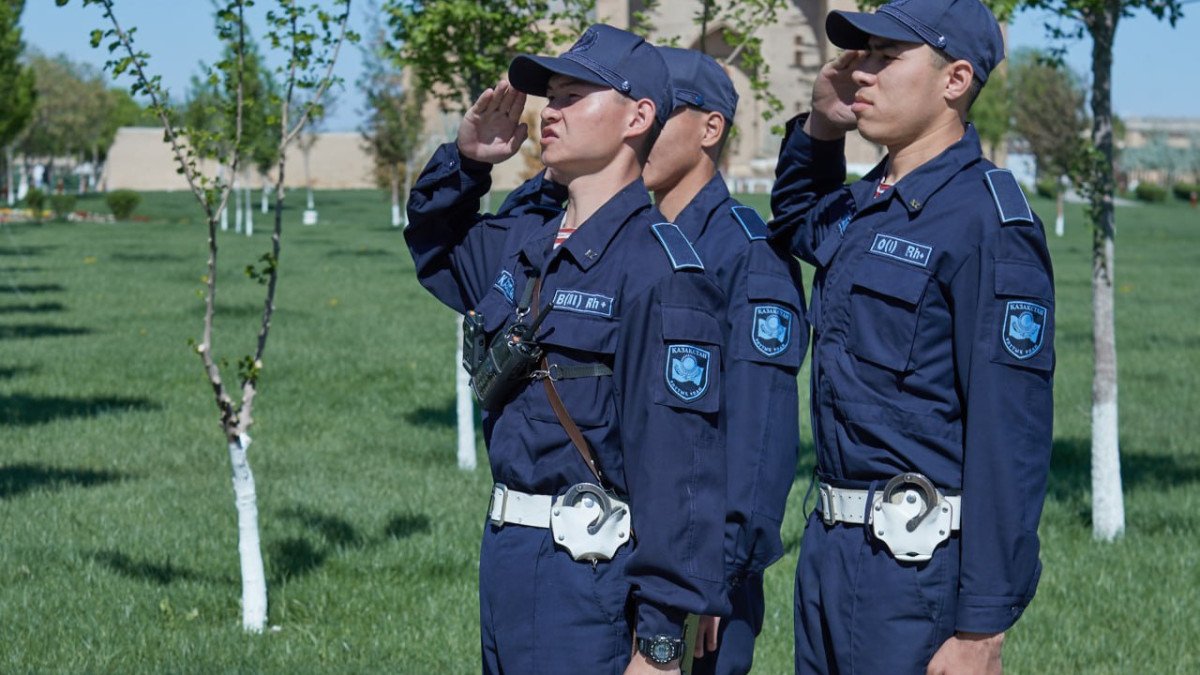 Ұлттық ұланда 6 тіл білетін сарбаз қызмет етеді