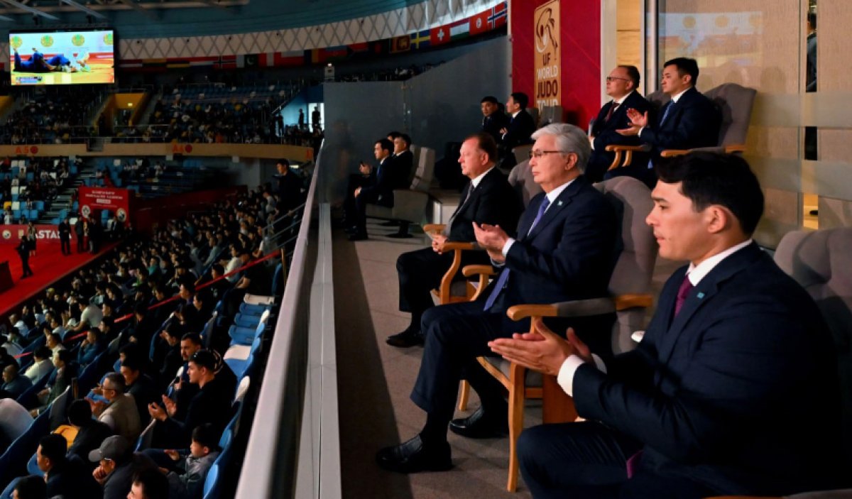 Токаев посетил турнир Qazaqstan Barysy Grand Slam