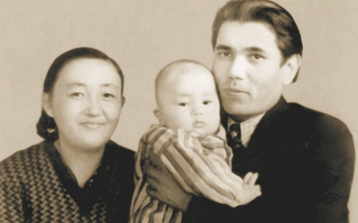 День матери в Казахстане: Токаев поделился трогательными воспоминаниями