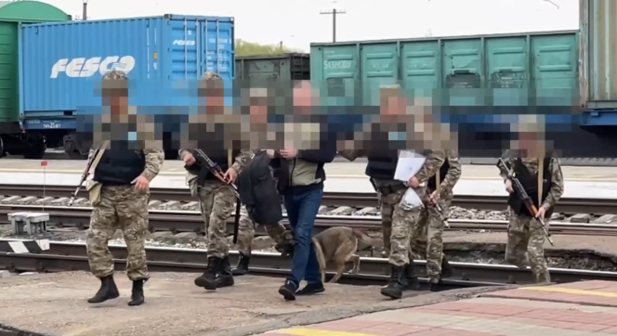 Россия выдала Казахстану беглого преступника