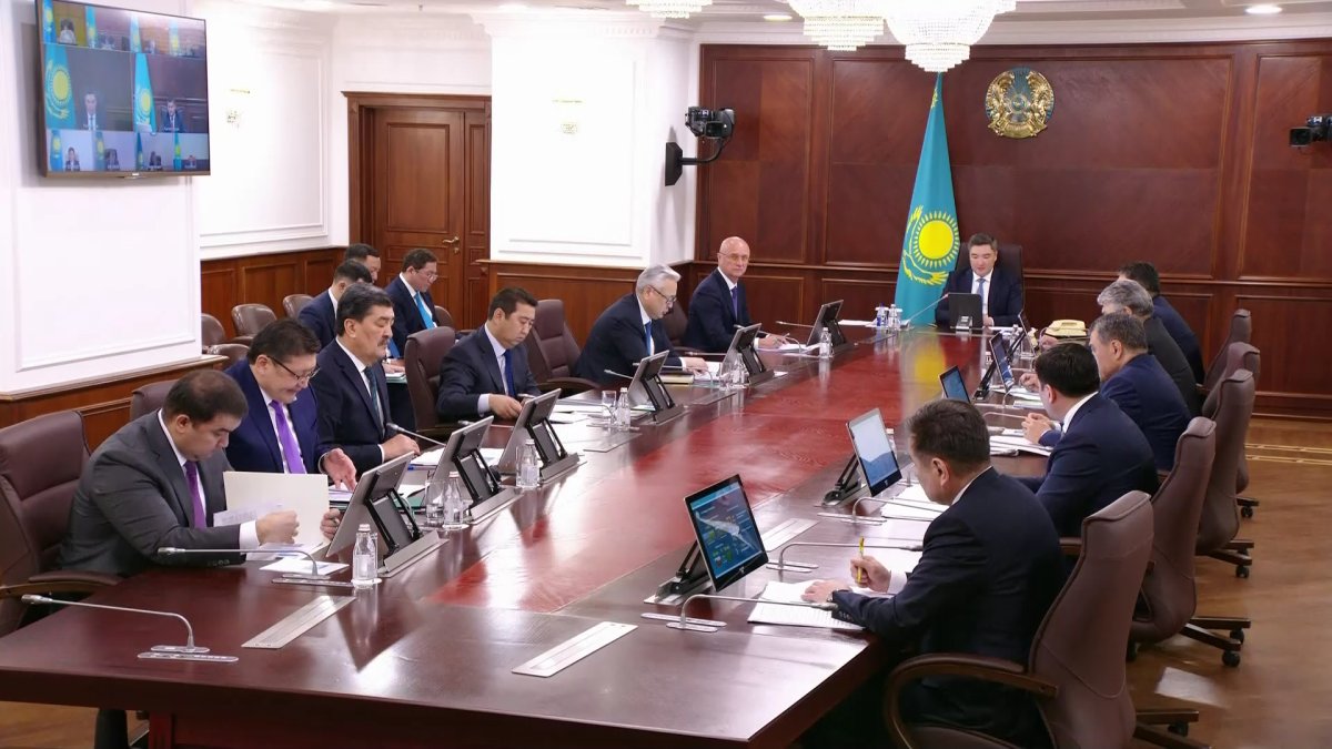 "Егін егу жұмыстарын мерзімнен ертерек жүргізуді ұсынамыз", - министр