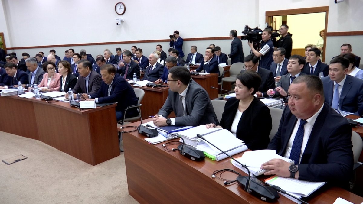 Қазақстан қарызға батты: берешек 17% өсті