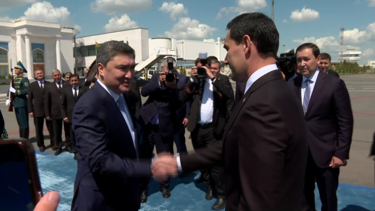 «Орталық Азия – Италия» саммитіне қатысу үшін келген қонақтарды Үкімет басшысы күтіп алды