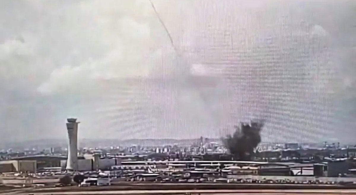 ​​Йеменские хуситы запустили ракету по району израильского аэропорта: пострадали 6 человек