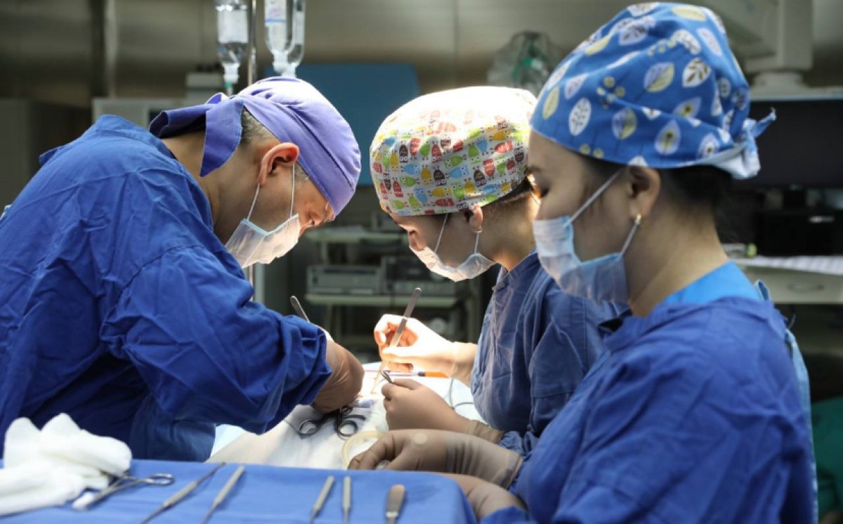 Гигантскую опухоль удалили трёхмесячной девочке в Астане