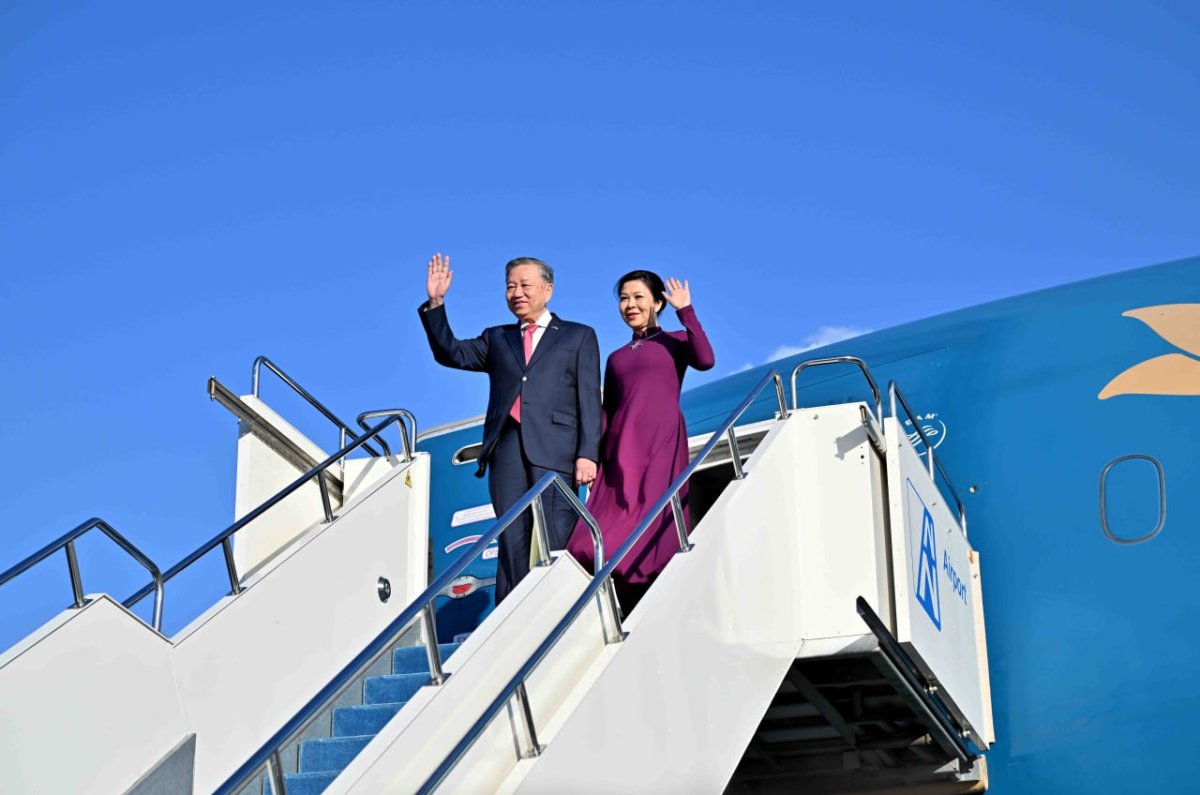 Токаев встретил в аэропорту Астаны Генсека Компартии Вьетнама