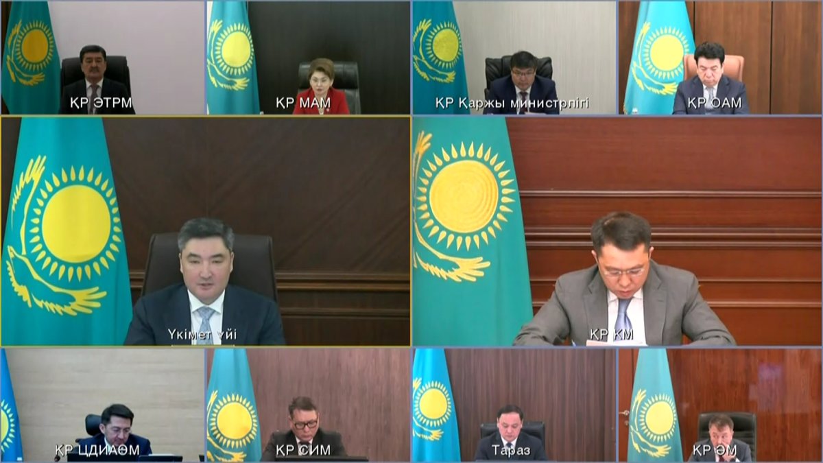 Казахстан должен выходить на внешние рынки с готовой продукцией, - О. Бектенов