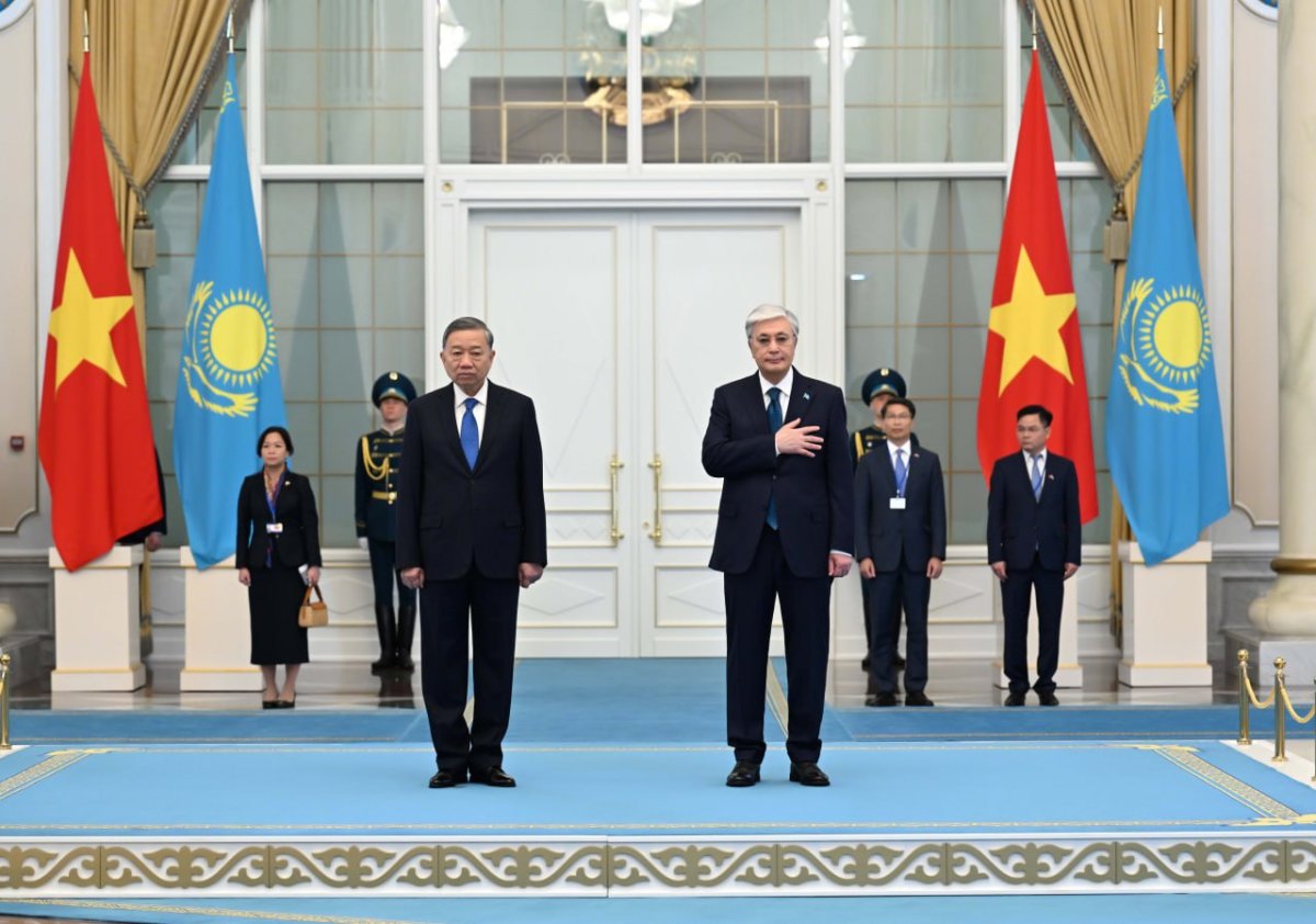 В Акорде состоялась официальная церемония встречи Генерального секретаря Центрального комитета Коммунистической партии Вьетнама