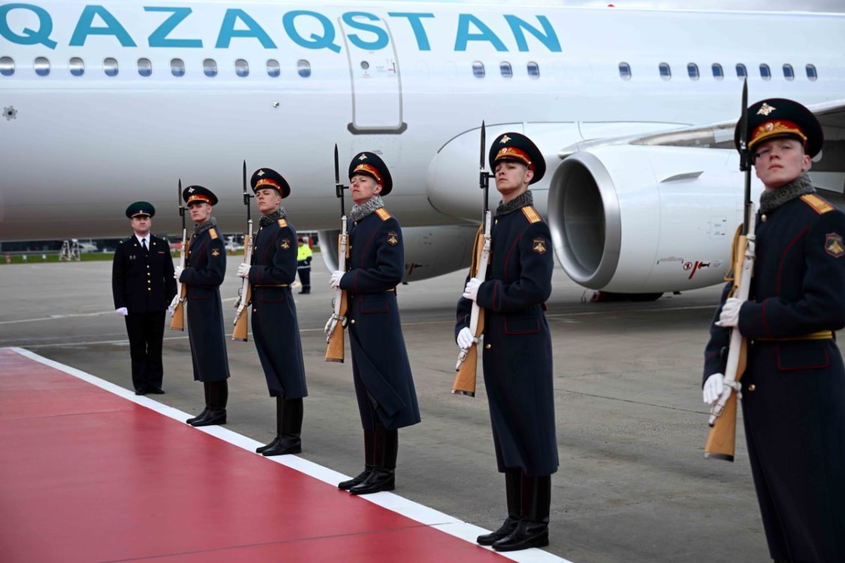 Токаев прибыл в Россию
