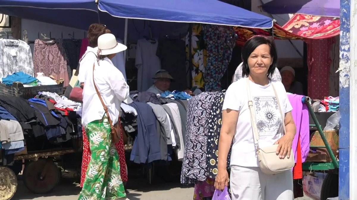 Нешуточная борьба с незаконной уличной торговлей развернулась в Уральске