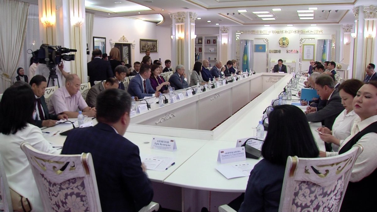 Астанада Конституцияның 30 жылдығына орай құқықтық форум өтті